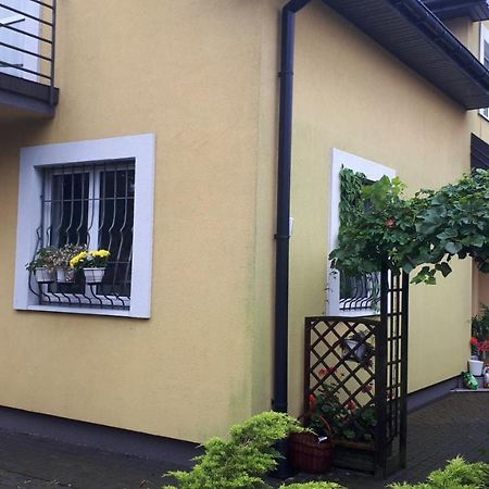 Apartament Z Parkingiem Varşova Dış mekan fotoğraf