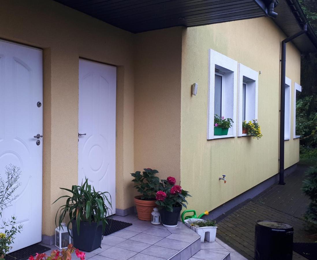 Apartament Z Parkingiem Varşova Dış mekan fotoğraf